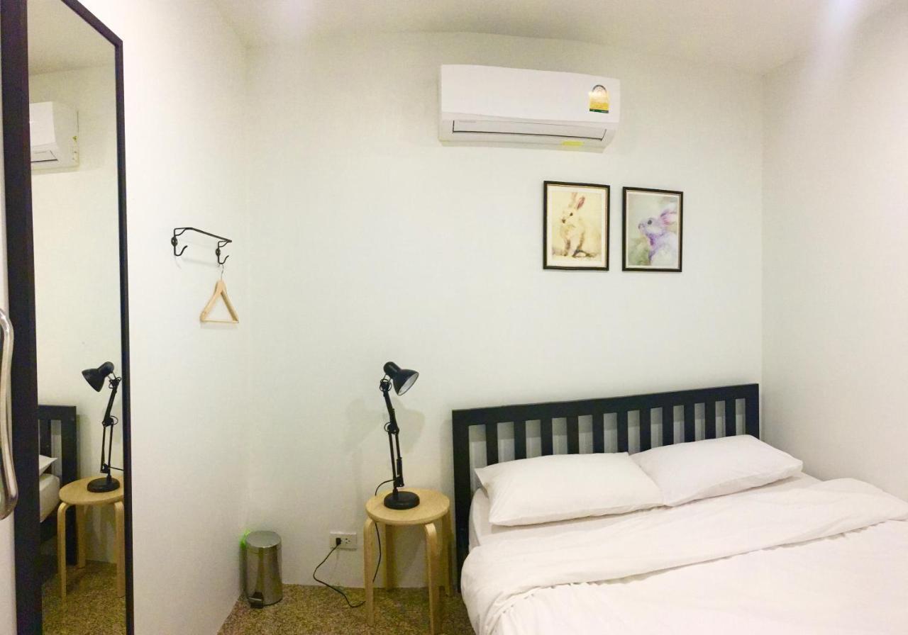 Rabbitat Hostel Bangkok Kültér fotó